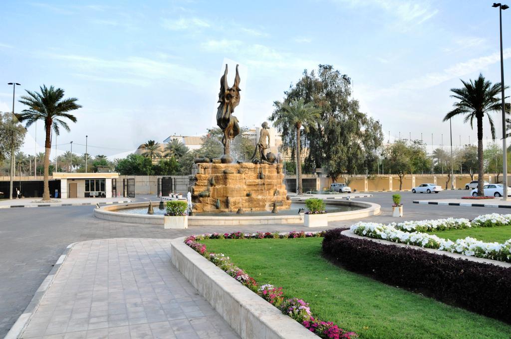 Royal Tulip Alrasheed Hotel 巴格达 外观 照片