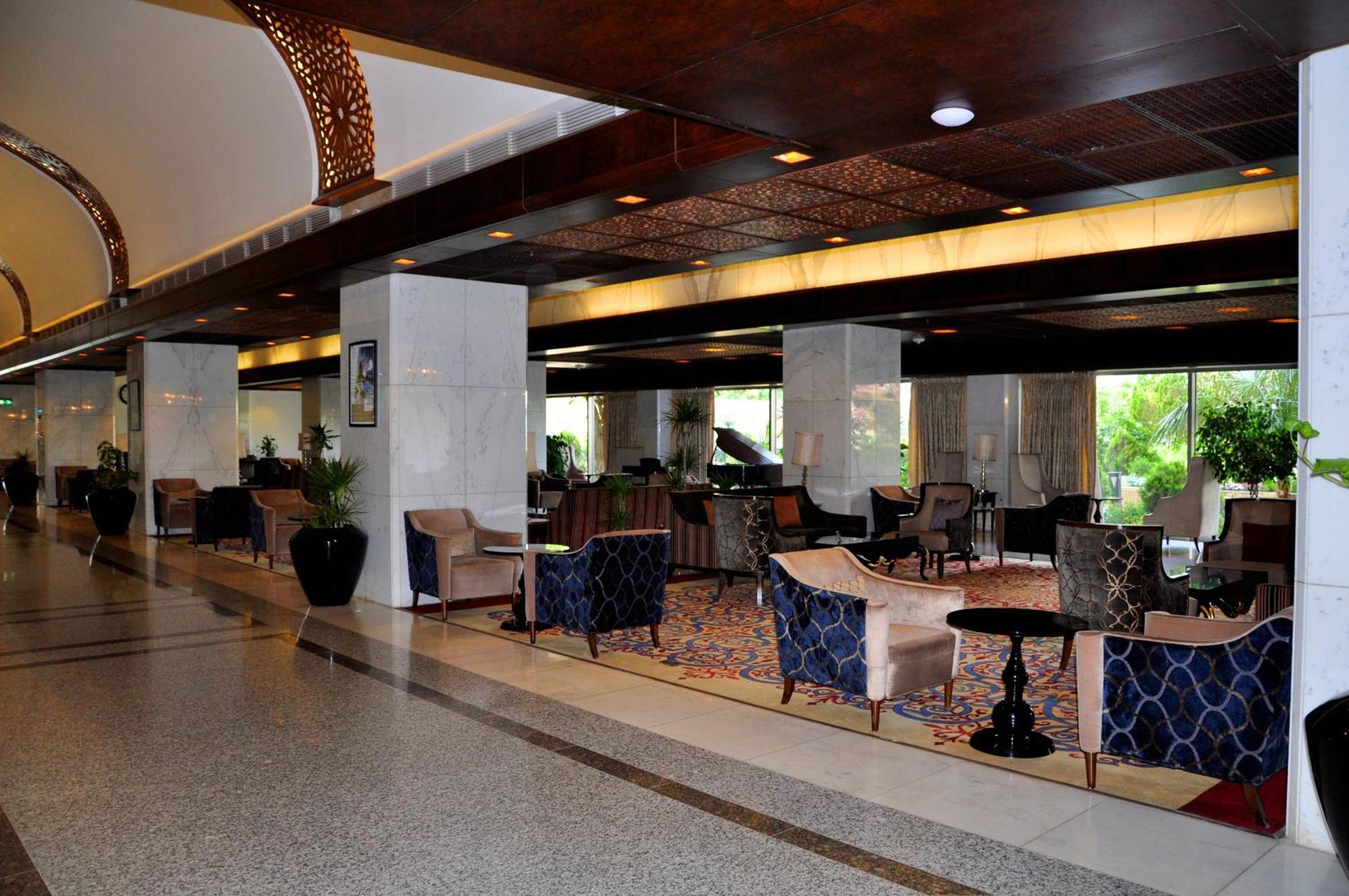 Royal Tulip Alrasheed Hotel 巴格达 外观 照片
