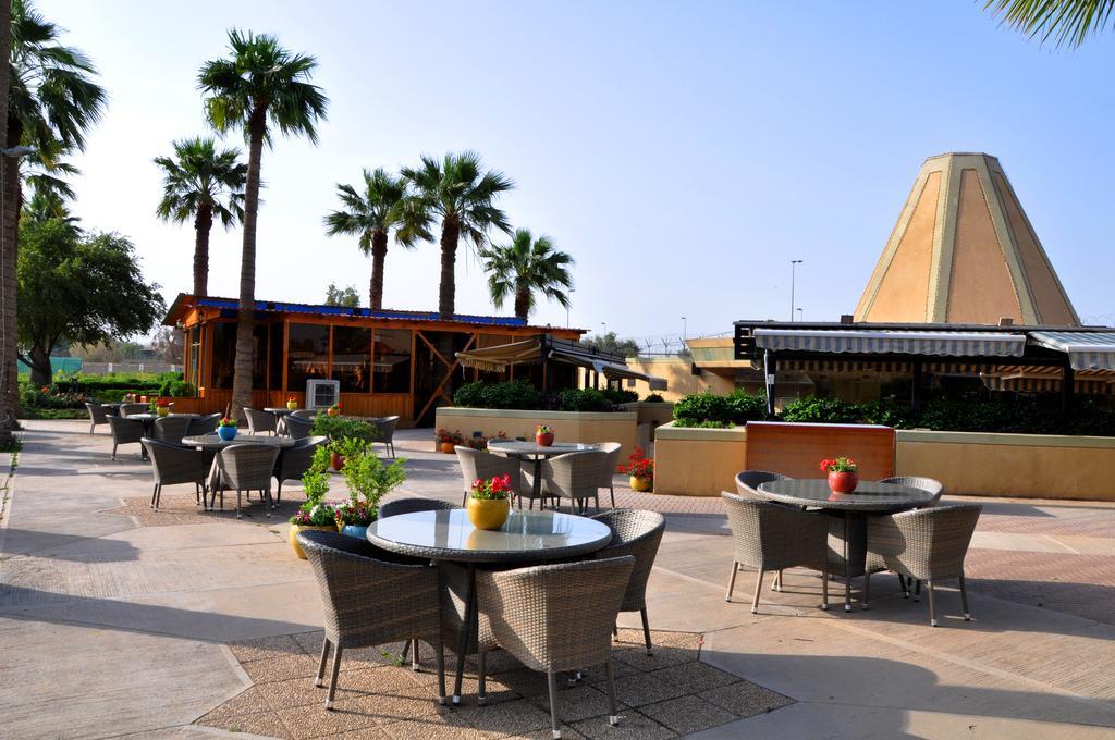 Royal Tulip Alrasheed Hotel 巴格达 外观 照片